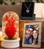 Kişiye Özel Fotoğraflı LED Işıklı Kalpli Fanus ve Kelebek Kolye Hediye Seti