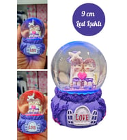 Love Sevgili Çift Temalı Mor 9 cm Orta Boy Led Işıklı Kar Küresi 