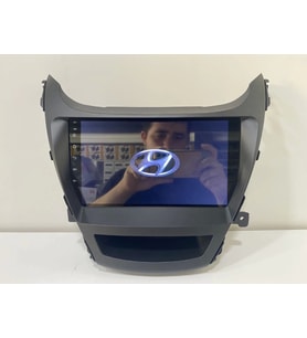2GB RAM-32GB HAFIZA HYUNDAİ ELENTRA 2011-2013 9 İNÇ ÇERÇEVE MULTİMEDİA EKRAN