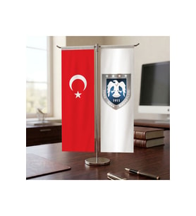 Hava Kuvvetleri Bayrağı ve Türk Bayrağı Kırlangıç T tipi Masa Bayrak Takımı
