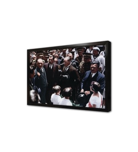 Atatürk ve Çocuklar Çerçeveli Mdf Tablo