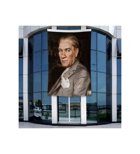 Mavi Gözlü Ulu Önder Mustafa Kemal Atatürk Poster Bayrak Raşel Kumal 4x6 metre ATA56