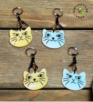 KirliPatiler Epoksi Kedi Anahtarlık, Çanta Aksesuarı (Huysuz ve Tatlı Kedi) (1 Adet) (Model 2)
