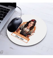 Kişiye Özel Hediye Karikatürlü En Başarılı Kadın Beyzbolcu Mousepad