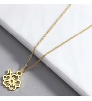 Kişiye Özel 925 Ayar Gümüş Minimalist Zarif Hibiskus Çiçeği Kolye (Gold)