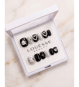Louésse Midnight Bunny Takma Tırnak 12’li Siyah Gümüş Kalpli Tavşan Cute Nail