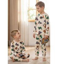 Süper Kahramanlar Desenli %100 Pamuk Beyaz Erkek Çocuk Pijama Takımı