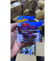 Classic TV Series Batmobile Mor Batman Metal Oyuncak Araba