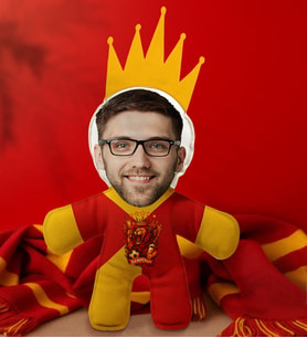 BK Gift Kişiye Özel Sarı Kırmızı Taraftar Tasarımlı Kral Bebek Yastık-3, Taraftar Hediyesi, Taraftar Yastık