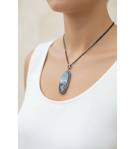Oval Ay Taşı Nazarlık Zirkon Taşlı Kolye Ucu (Beyaz-Mavi)