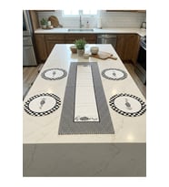 Home Desenli Desenli Runner & 4’lü Yuvarlak Supla Takım