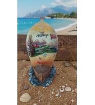 Kemer Temalı Yelkenli Gemi Biblo – Dekoratif Deniz Temalı Masa Üstü Süs, Ev ve Ofis Dekoru (12,5 cm)