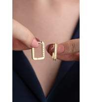 925 Ayar Gümüş Gold Desenli Model Küpe