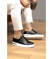 Shoetyle - Siyah Deri Bağcıklı Erkek Günlük Ayakkabı 610-1005