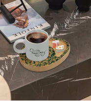 BK Gift Kişiye Özel Retro Motif Tasarımlı Doğal Ahşap Tabaklı Türk Kahvesi Fincanı Sunum Seti Model 8