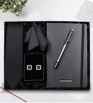 Kişiye Özel Siyah Defter & Siyah Metalik Roller Kalem & Siyah Kravat & Kol Düğmesi Hediye Seti