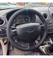 DİKİŞLİ DİREKSİYON KILIFI SİYAH DERİ MAVİ YÜZÜK MAVİ DİKİŞLİ F.ORT CONNECT FİESTA İÇİN
