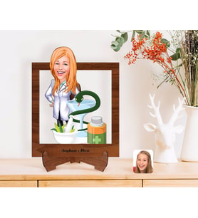 BK Gift Kişiye Özel Kadın Eczacı Karikatürlü Ahşap Standlı 3D Biblo-2 (Beyaz)