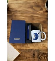 Kişiye Özel Defter & Kişiye Özel Kalem & Kişiye Özel Baskılı Kupa (Lacivert - Beyaz - Siyah)