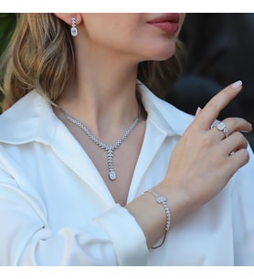 Başak Modeli Baget Taşlı Zarif Gümüş Set