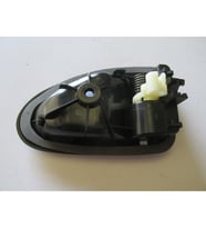 RENAULT MEGANE- 1- 99/02; ÖN KAPI İÇ AÇMA KOLU SOL SİYAH 8200028994 1442-3016