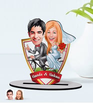 BK Gift Kişiye Özel İsimli Evleniyoruz Karikatürlü Ahşap Biblo Model-3