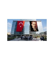 Sivil Gazi Mustafa Kemal Atatürk Portre Bayrak ve Türk Bayrağı Premium Raşel Kumaş 2'li Set 10x15 metre ATA5