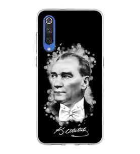Xiaomi Mi 9 Uyumlu Kapak Atatürk Tasarımlı Şeffaf Silikon Kılıf