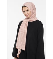 JAKAR Desen Jakarlı Modal Seri Şal Eşarp Askısı ile Birlikte 75x200 cm Krem Pudr