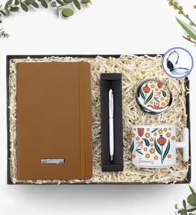 Kişiye Özel Defter & Touch Pen & El Aynası & T Kupa Hediye Seti