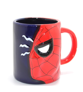3D Spiderman Tasarımlı Porselen Kupa Bardak (Çok Renkli)
