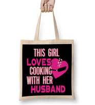 This Gal Loves Camping With Her Husband Bez Çanta Uzun Saplı