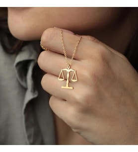 Kişiye Özel 925 Ayar Gümüş Minimal Terazi Sembol Kolye (Gold)