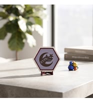 Göktürkçe Türk Yazısı Kurt Figürü ve Ay Yıldız Birleşimi Masaüstü Dekoratif Obje Çalışma Masanız İçin Özel Tasarım 10x10 cm, Mor