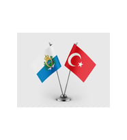 San Marino ve Türkiye Bayrağı İkili Saten Masa Bayrağı Takımı