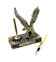 Size Özel İsimli ve İmza Kalemli Gold Kartal Heykeli  Mermer Tasarımlı İsimli Kaideli (Model 2)