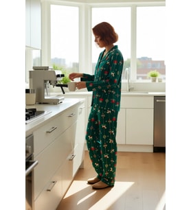 Kadın Yılbaşı Desenli Gömlek Yaka Pijama Fonksiyonel Dayanıklı Kaliteli Konforlu Estetik Şık