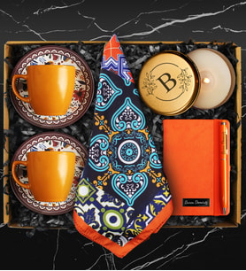 Desenli İkili Turuncu Fincan & Turuncu Defter & Turuncu Touch Pen Kalem & Mum & Fular Hediye Seti