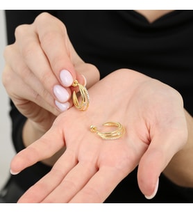 Beyaz Zirkon Taşlı Üç Sıralı Gold Renk 925 Ayar Gümüş Kadın Küpe