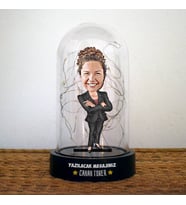 Bir Hatun Kolay Yetişmiyor Karikatürlü Işıklı Fanus Biblo