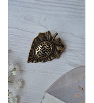 Sonbahar Işıltısı - El Yapımı Telkırma Sanatlı Yaprak Broş