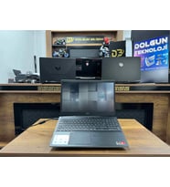 Dell G5 SE 15 5505 AMD Ryzen 5 4600H 16GB 512GB SSD RX5600M 15.6" FHD 6SR54W85C (İKİNCİ EL)