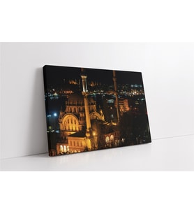 Dolmabahçe Camii Gece