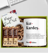 Kız Kardeş Temalı Kişiye Özel İsimli Kupa Bardak Nescafe Gold Kahve Hediye Seti