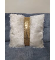 YILMAZHOME Peluş Şeritli Kırlent Kılıfı - (Kemik Peluş-Gold Şeritli)