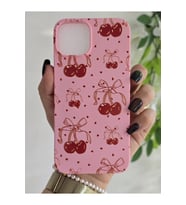 Iphone 13/14 Uyumlu Cherry Bomb Kurdele ve Minik Kalp Desenli İçi Kadife Sert Silikon Telefon Kılıfı