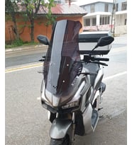 MOTOCAM Küba Rubano 150 Ön Cam 2023-2026 Model 65cm Siyah Renkli 4mm ORTA BOYLU