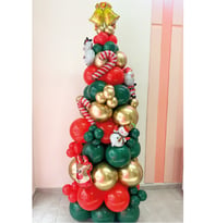 “Yılbaşı Balon Ağacı – Noel Temalı Kırmızı Yeşil Altın Balon Dekoru (Büyük Boy)”