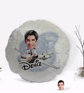 BK Gift Kişiye Özel İsimli Erkek Kaptan Pilot Karikatürlü Yuvarlak Dekoratif Kırlent Yastık-1