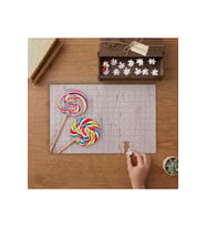 Nostaljik Yuvarlak Şekerler Tasarımı 240 parça Ahşap Puzzle Ahşap Kutuda MP03476